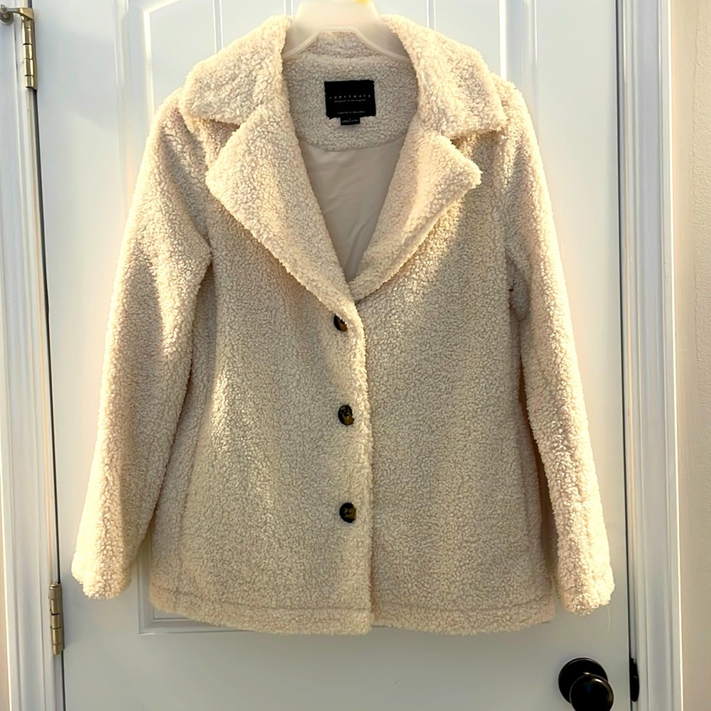 Sanctuary size small cream colored pea coat with pockets very warm and heavy!